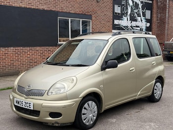 Used Toyota Yaris Verso 2005 for sale - 76228060: Photo