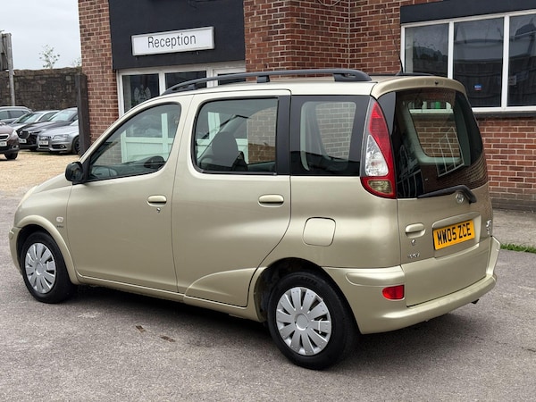 Used Toyota Yaris Verso 2005 for sale - 76228060: Photo 4
