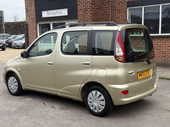 Used Toyota Yaris Verso 2005 for sale - 76228060: Photo