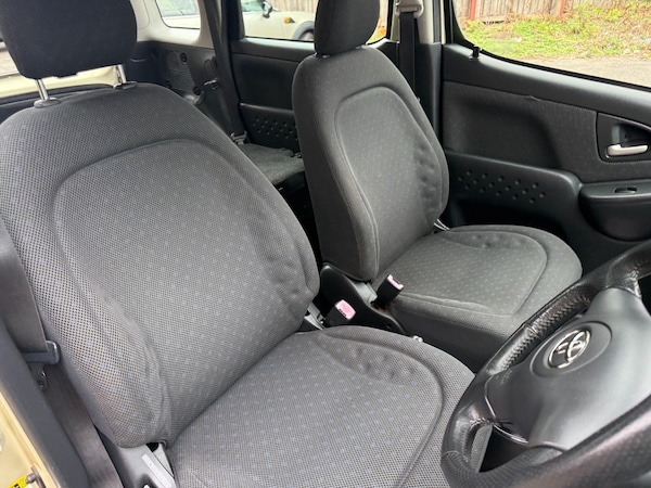 Used Toyota Yaris Verso 2005 for sale - 76228060: Photo 50