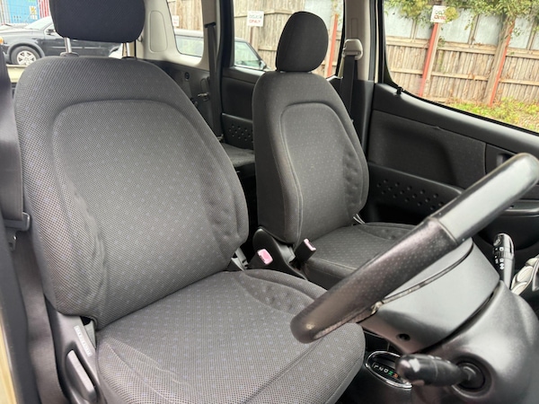 Used Toyota Yaris Verso 2005 for sale - 76228060: Photo 51