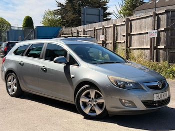 Used Vauxhall Astra 2011 for sale - 78447611: Photo