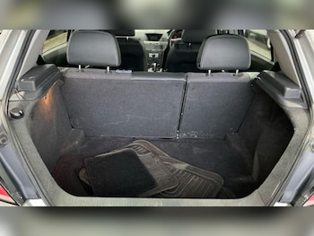 Used Vauxhall Astra 2006 for sale - 77467884: Photo