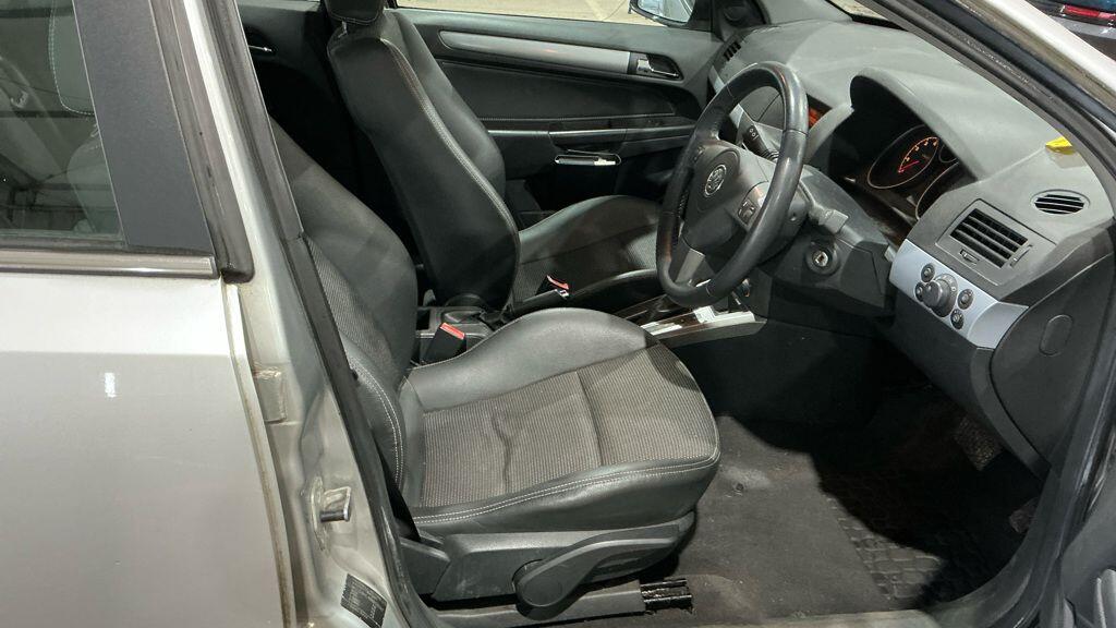 Used Vauxhall Astra 2006 for sale - 77467884: Photo 5