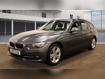 Used BMW 3 Series 2017 for sale - 77358542: Photo
