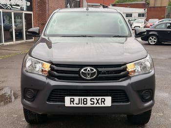 Used Toyota Hilux 2018 for sale - 79711783: Photo