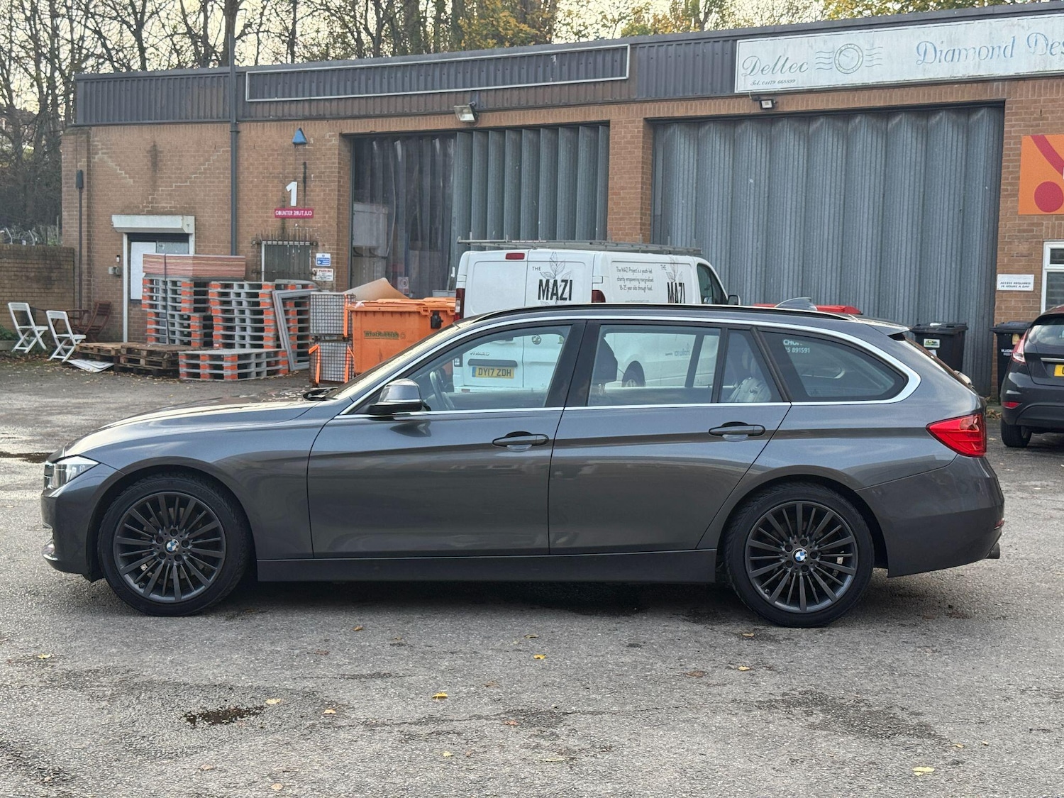 Used BMW 3 Series 2014 for sale - 76361236: Photo 22