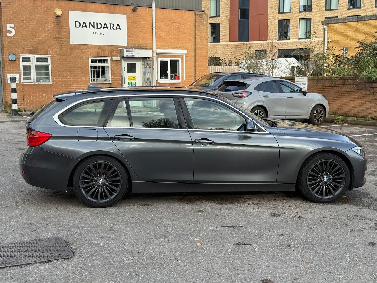 Used BMW 3 Series 2014 for sale - 76361236: Photo 31