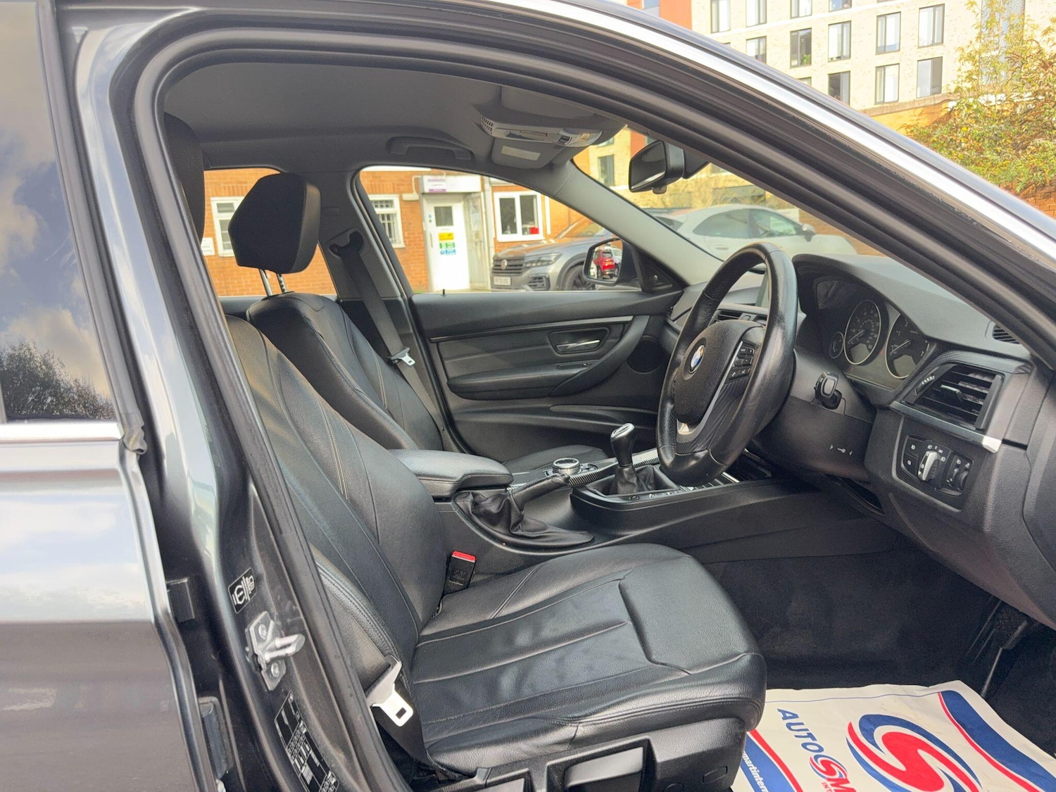 Used BMW 3 Series 2014 for sale - 76361236: Photo 49