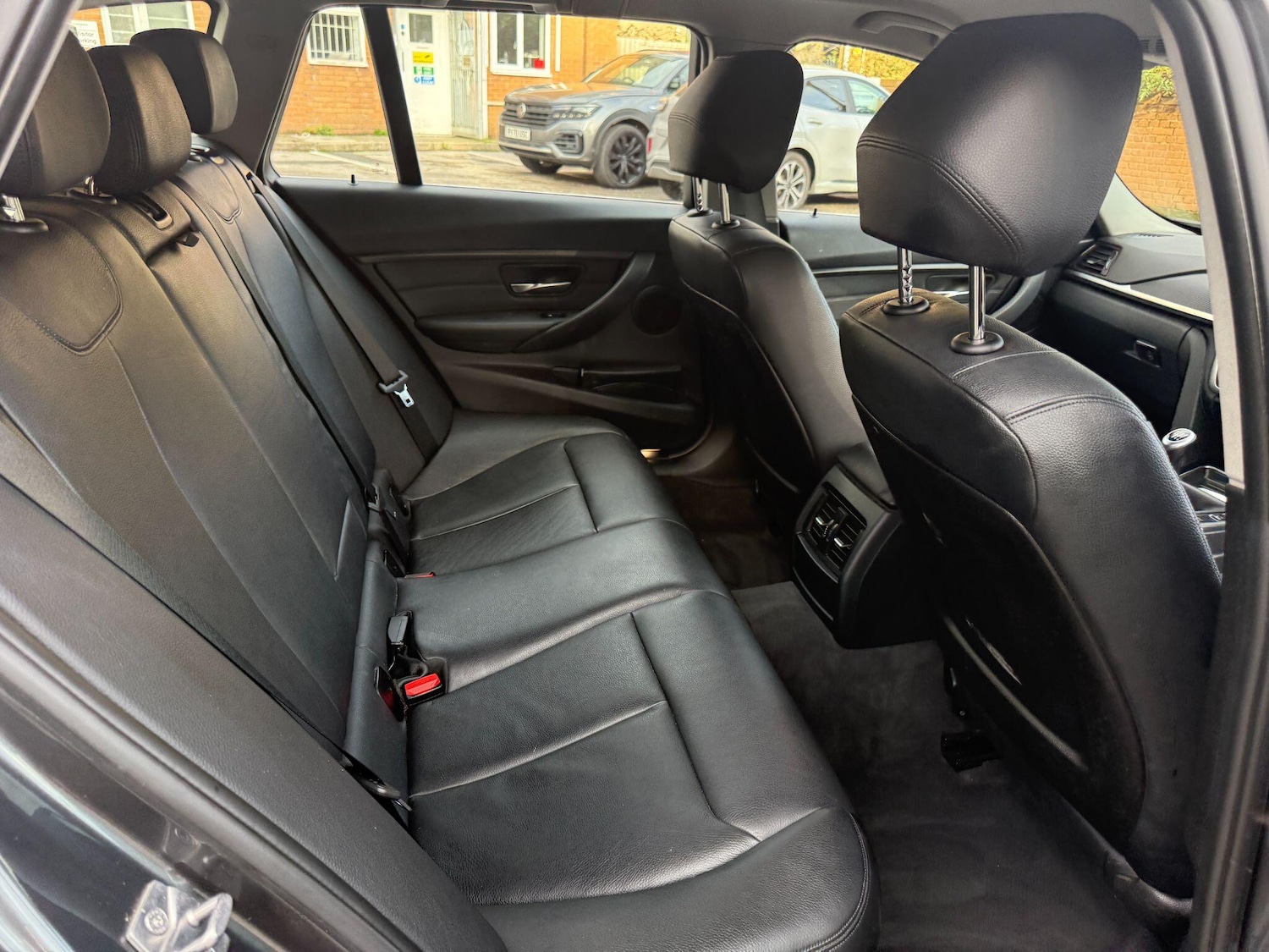 Used BMW 3 Series 2014 for sale - 76361236: Photo 54