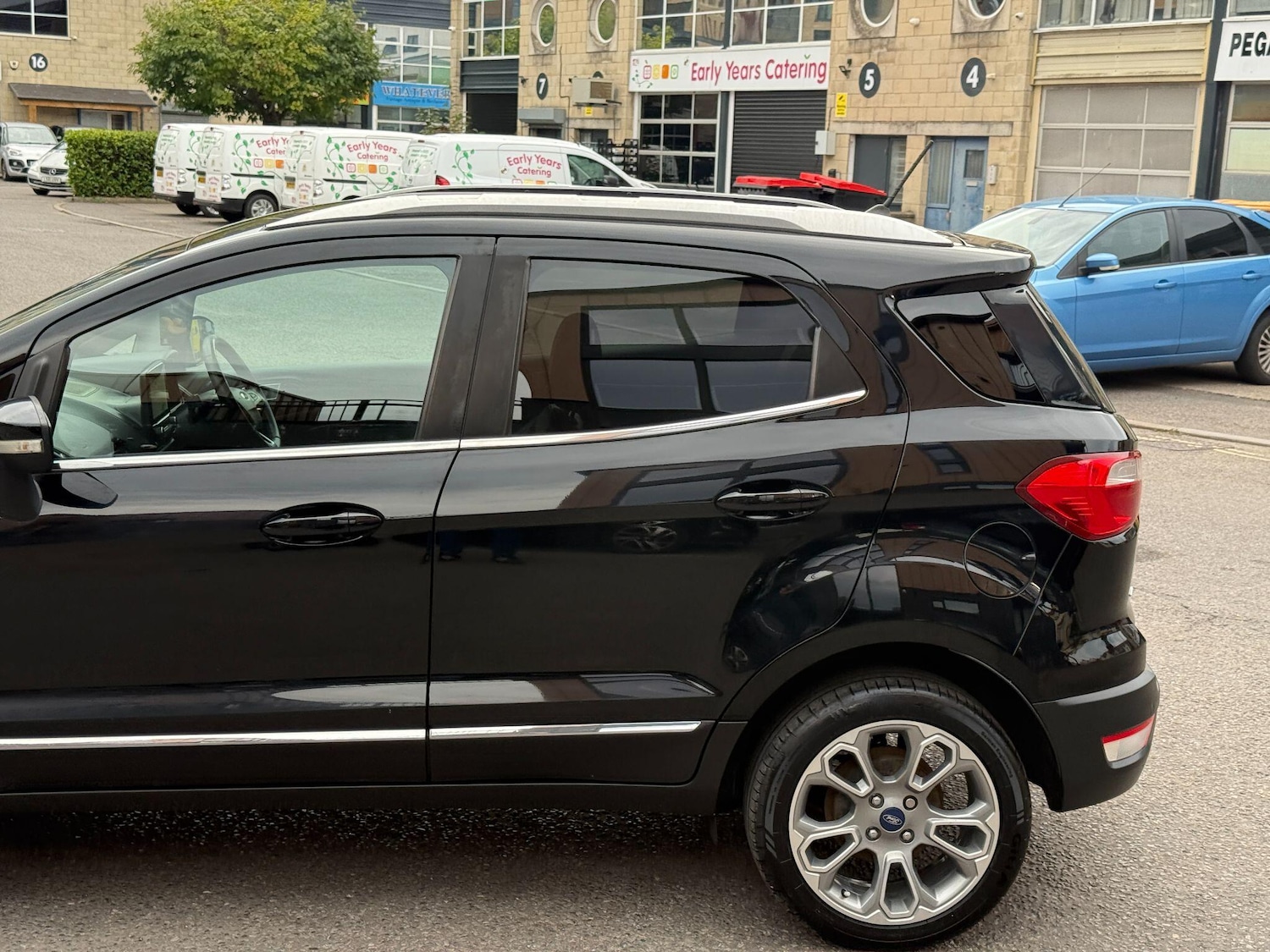 Used Ford Ecosport 2018 for sale - 76153010: Photo 24