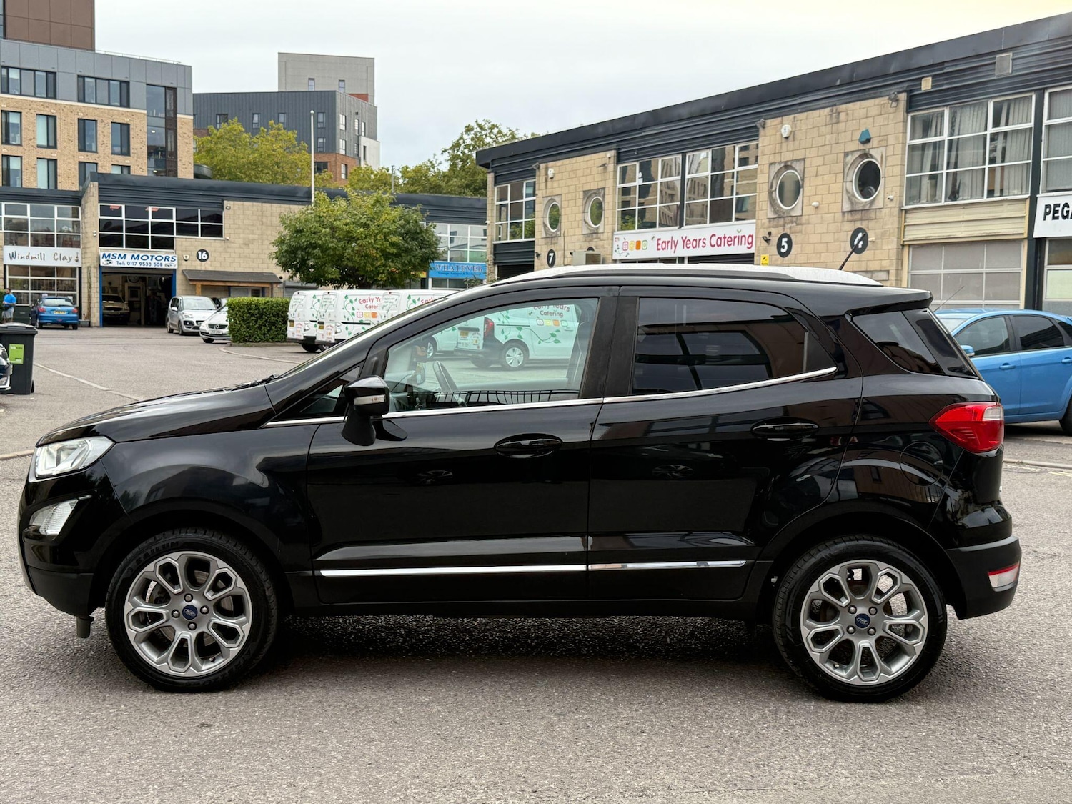 Used Ford Ecosport 2018 for sale - 76153010: Photo 25