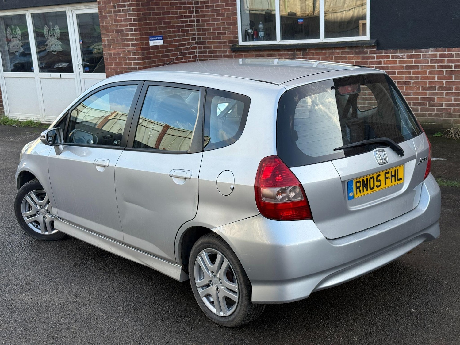 Used Honda Jazz 2005 for sale - 77131736: Photo 16