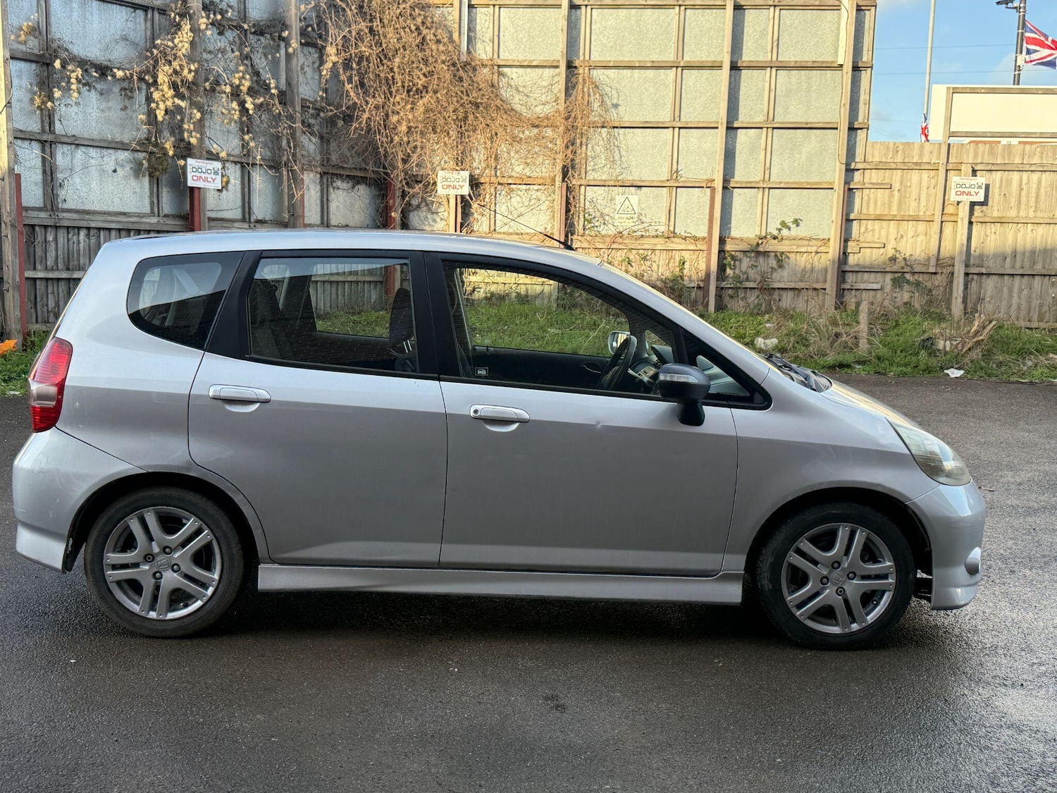 Used Honda Jazz 2005 for sale - 77131736: Photo 32