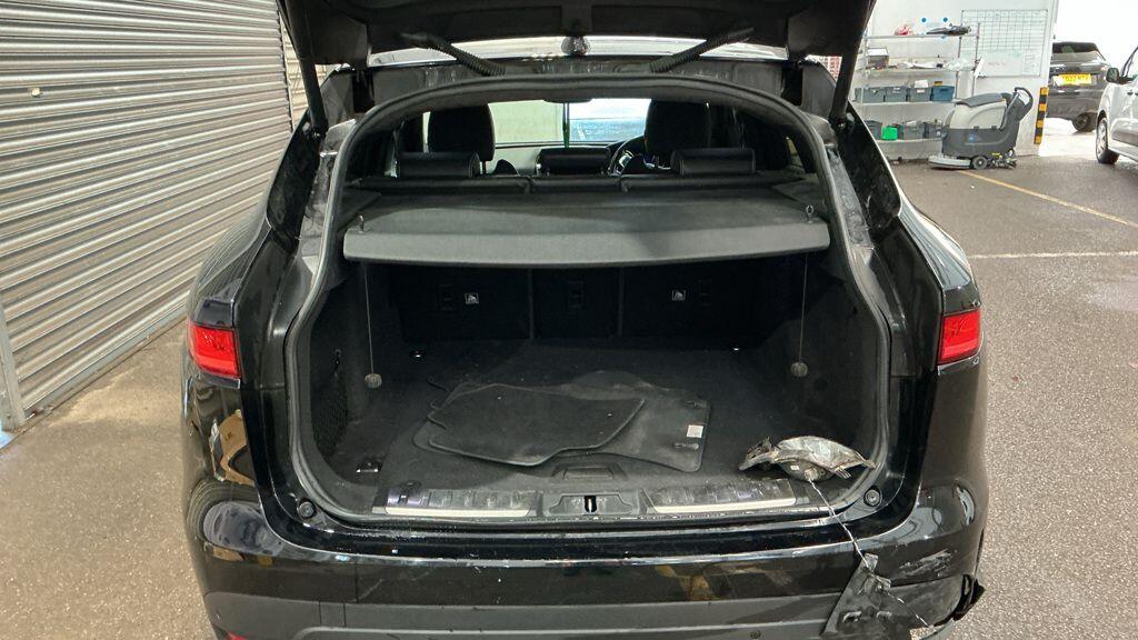 Used Jaguar F-Pace 2019 for sale - 77646690: Photo 11