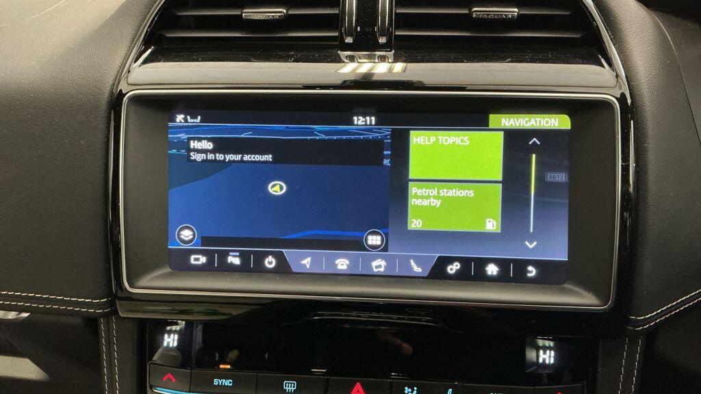 Used Jaguar F-Pace 2019 for sale - 77646690: Photo 3