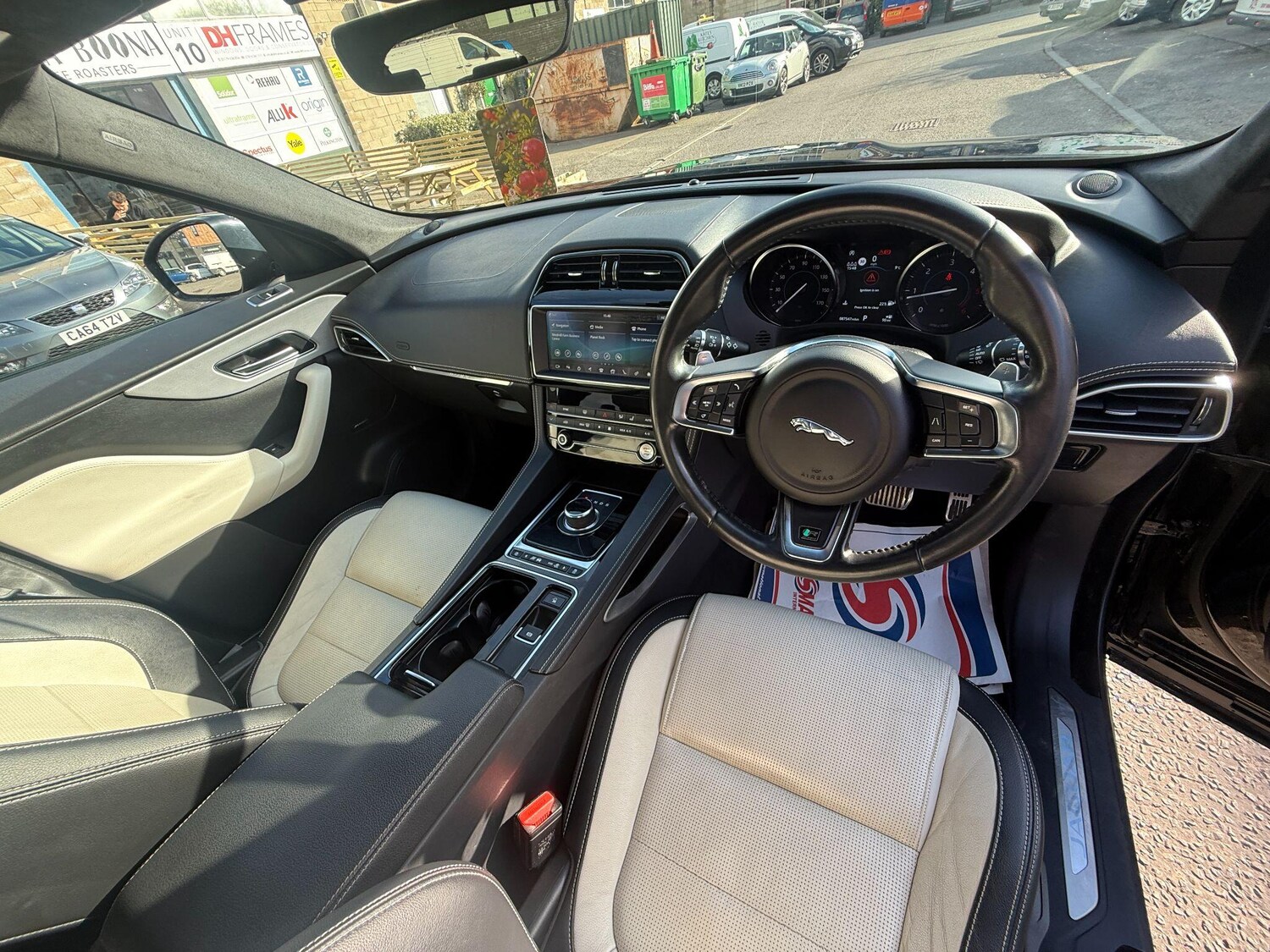 Used Jaguar F-Pace 2019 for sale - 77646690: Photo 38