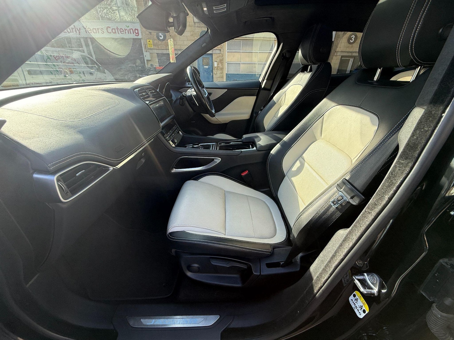 Used Jaguar F-Pace 2019 for sale - 77646690: Photo 59