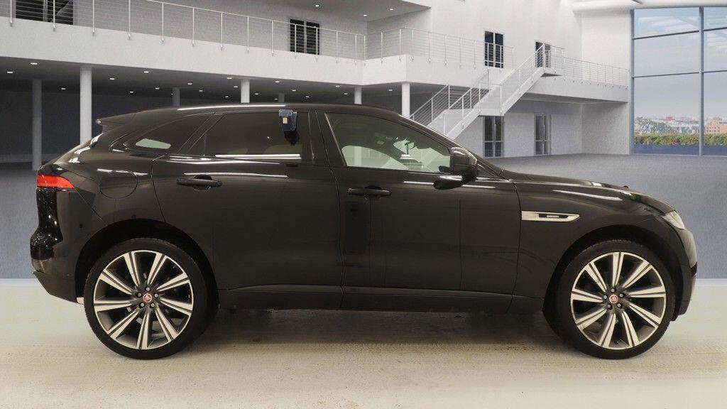 Used Jaguar F-Pace 2019 for sale - 77646690: Photo 8