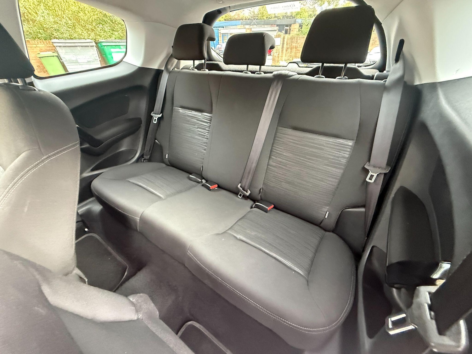 Used Peugeot 208 2013 for sale - 76166972: Photo 38