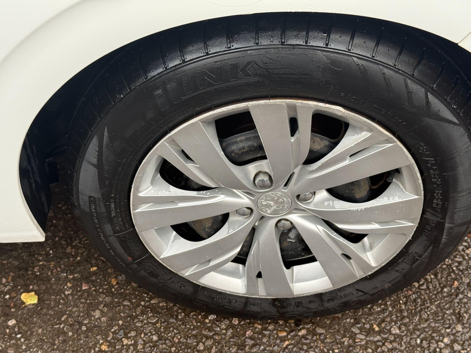 Used Peugeot 208 2013 for sale - 76166972: Photo 44