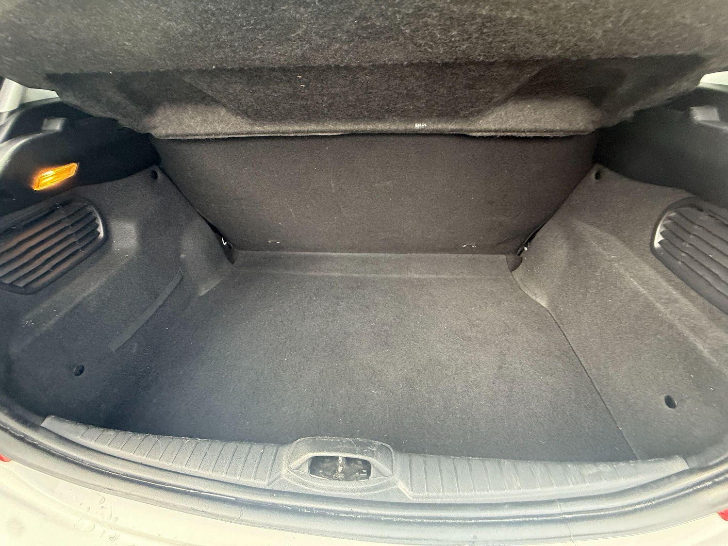 Used Peugeot 208 2013 for sale - 76166972: Photo 47