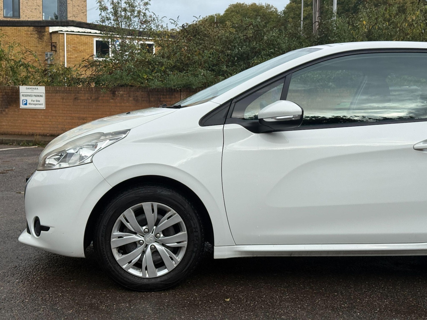 Used Peugeot 208 2013 for sale - 76166972: Photo 52