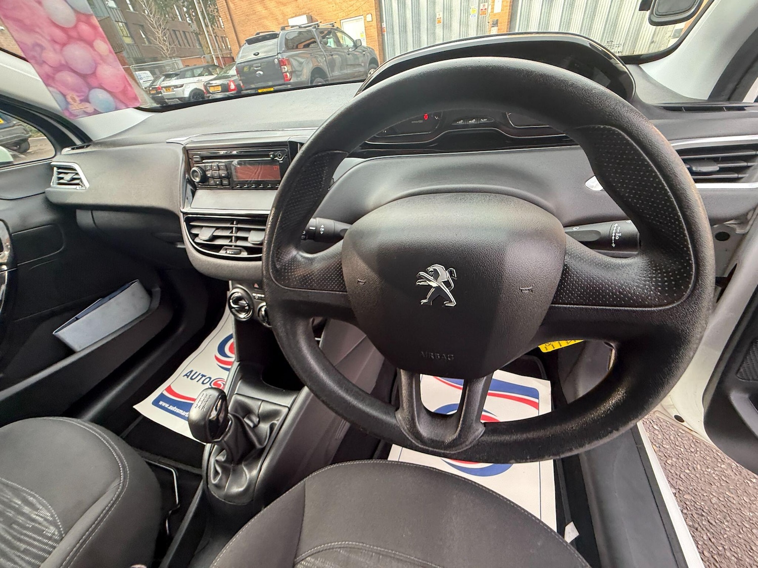 Used Peugeot 208 2013 for sale - 76166972: Photo 54