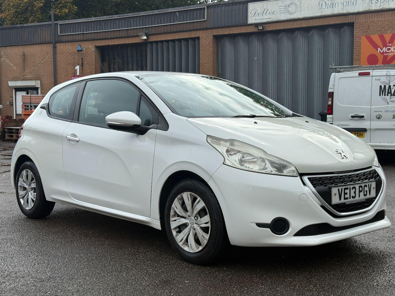 Used Peugeot 208 2013 for sale - 76166972: Photo 6