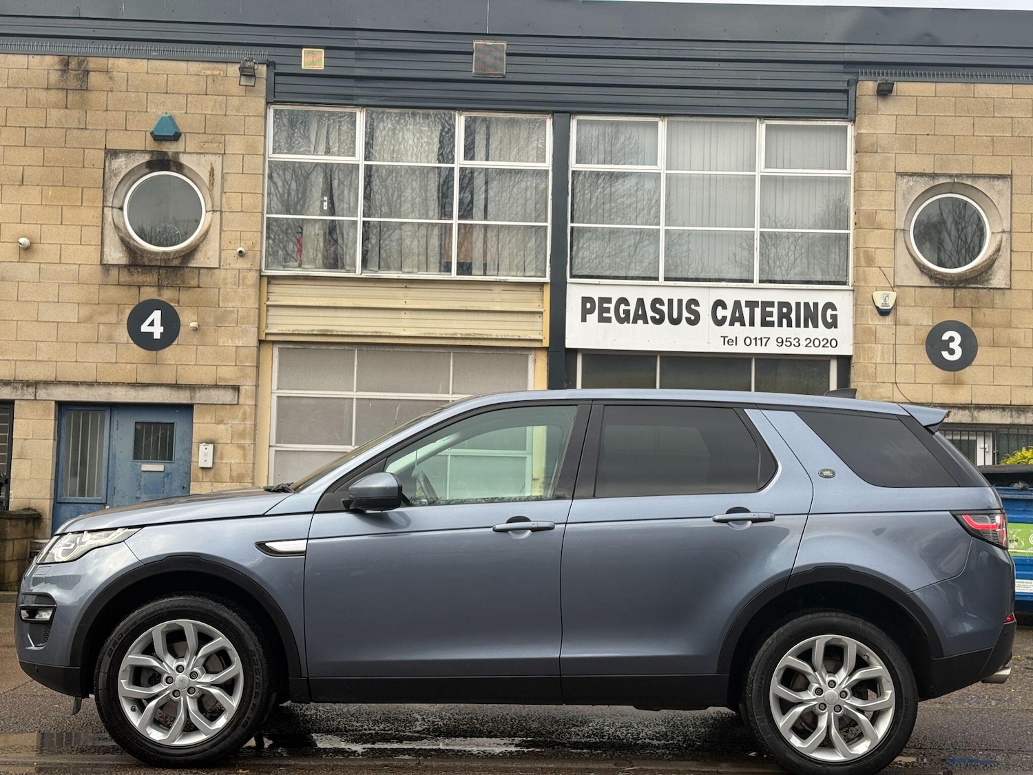 Used Land Rover Discovery Sport 2018 for sale - 76765132: Photo 17