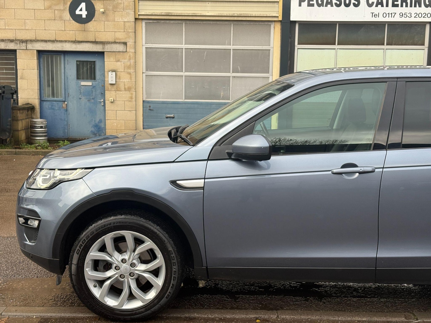 Used Land Rover Discovery Sport 2018 for sale - 76765132: Photo 18