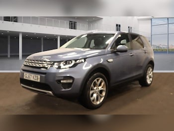 Used Land Rover Discovery Sport 2018 for sale - 76765132: Photo