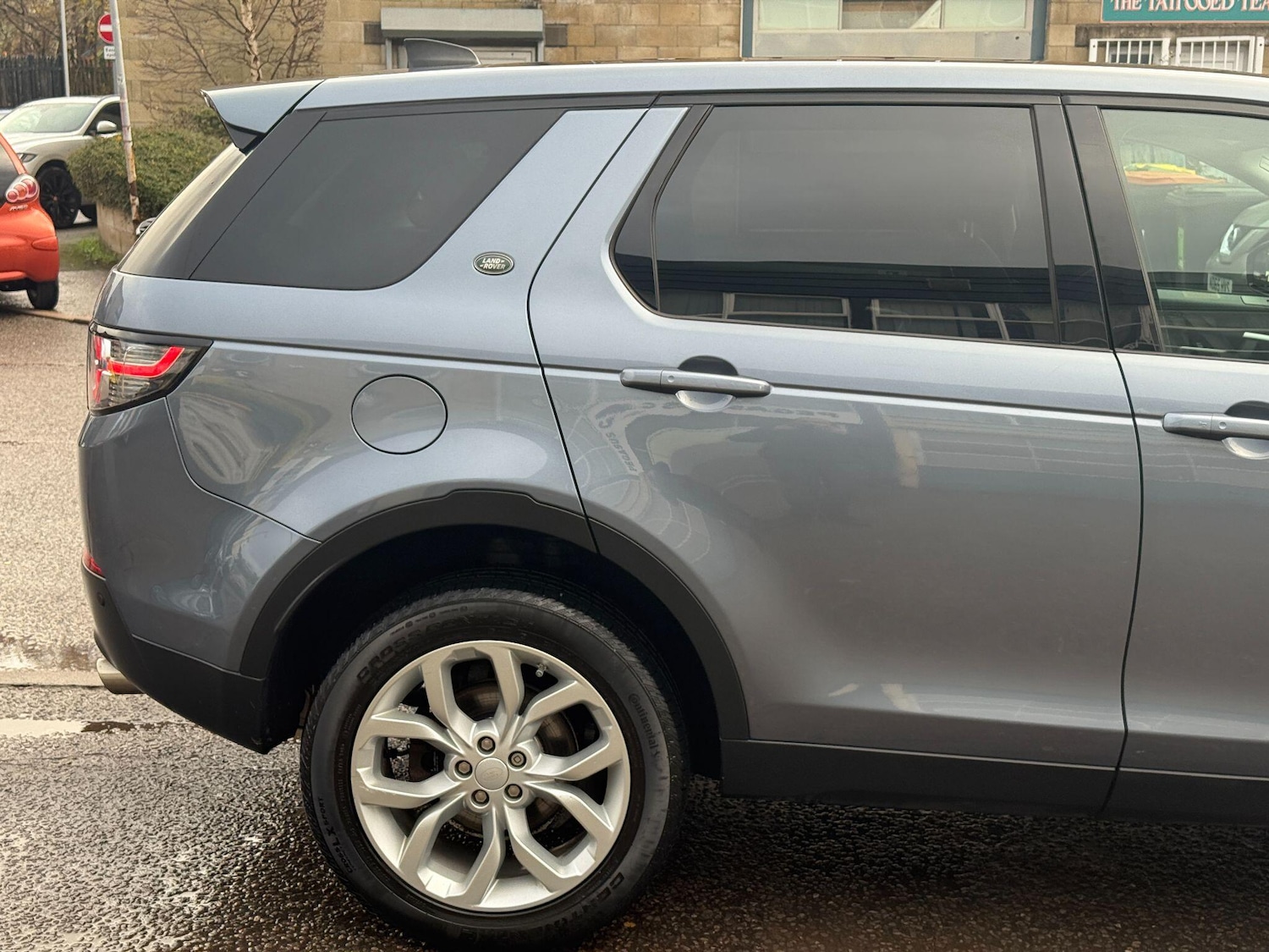 Used Land Rover Discovery Sport 2018 for sale - 76765132: Photo 41