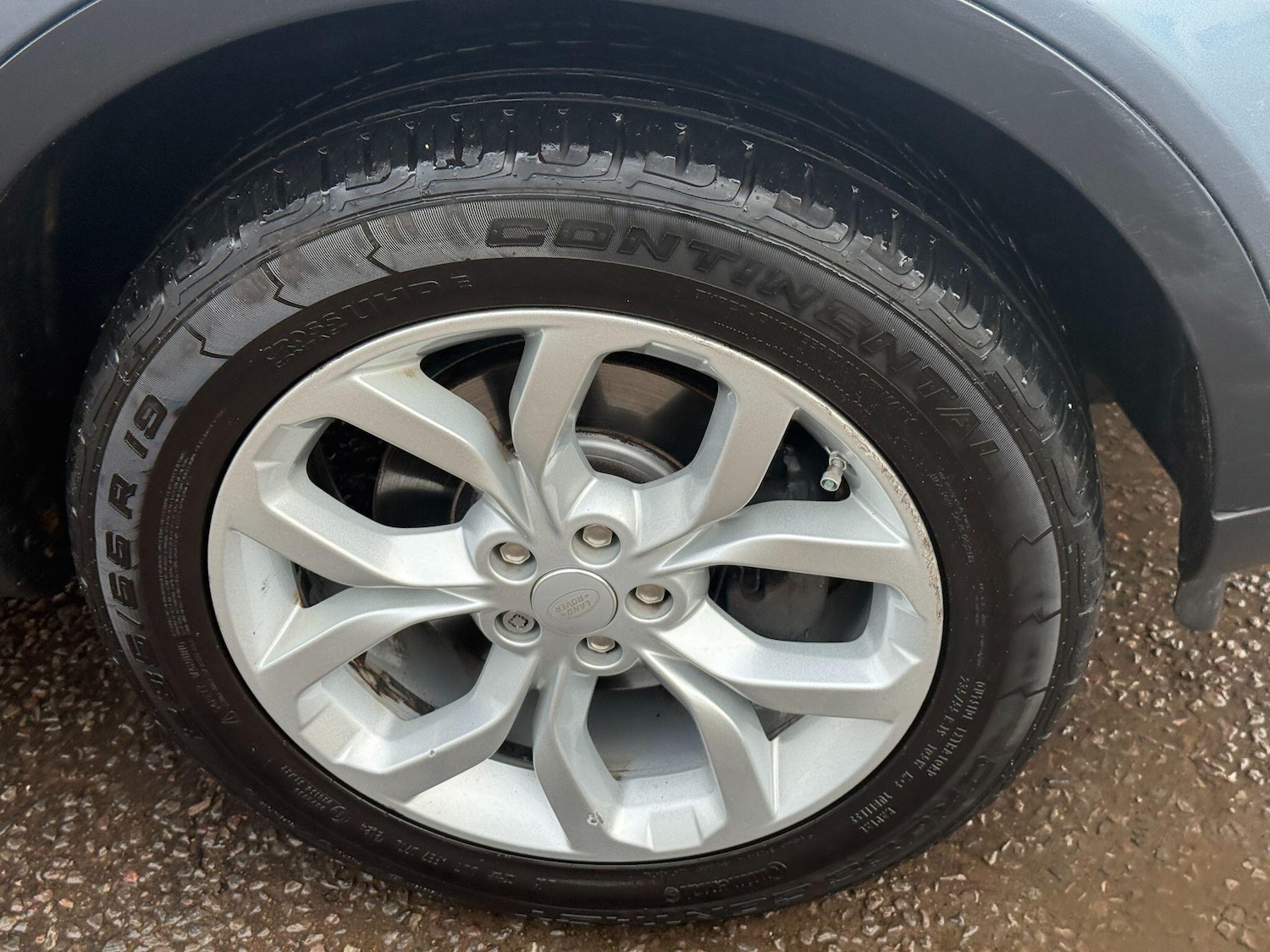 Used Land Rover Discovery Sport 2018 for sale - 76765132: Photo 44