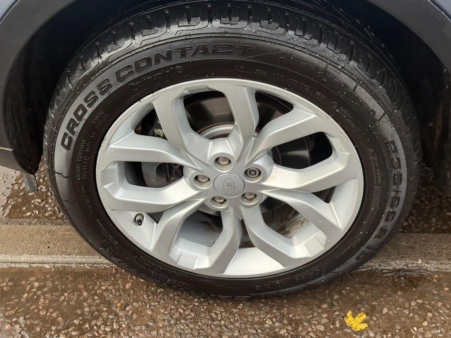 Used Land Rover Discovery Sport 2018 for sale - 76765132: Photo 45