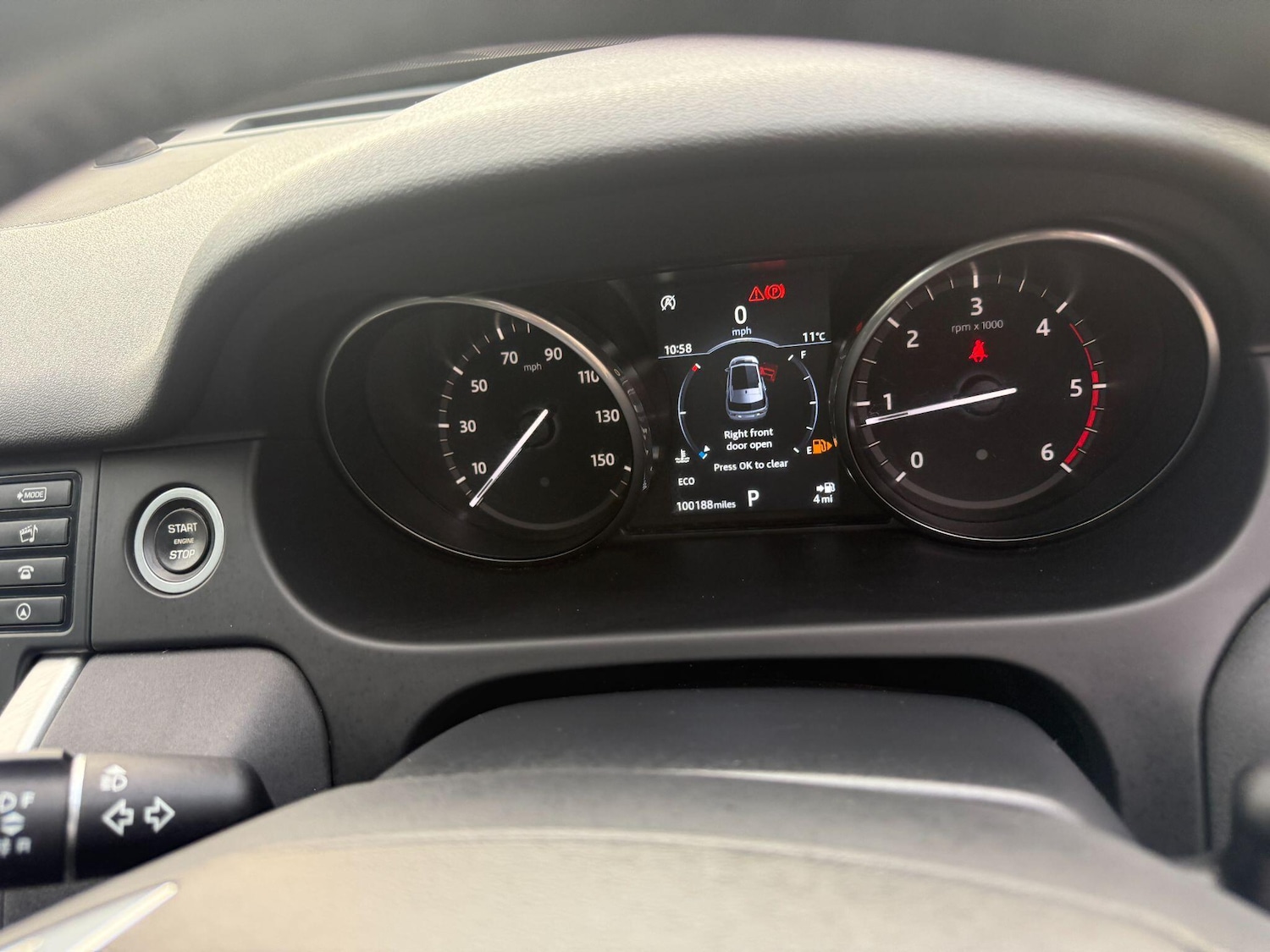 Used Land Rover Discovery Sport 2018 for sale - 76765132: Photo 49