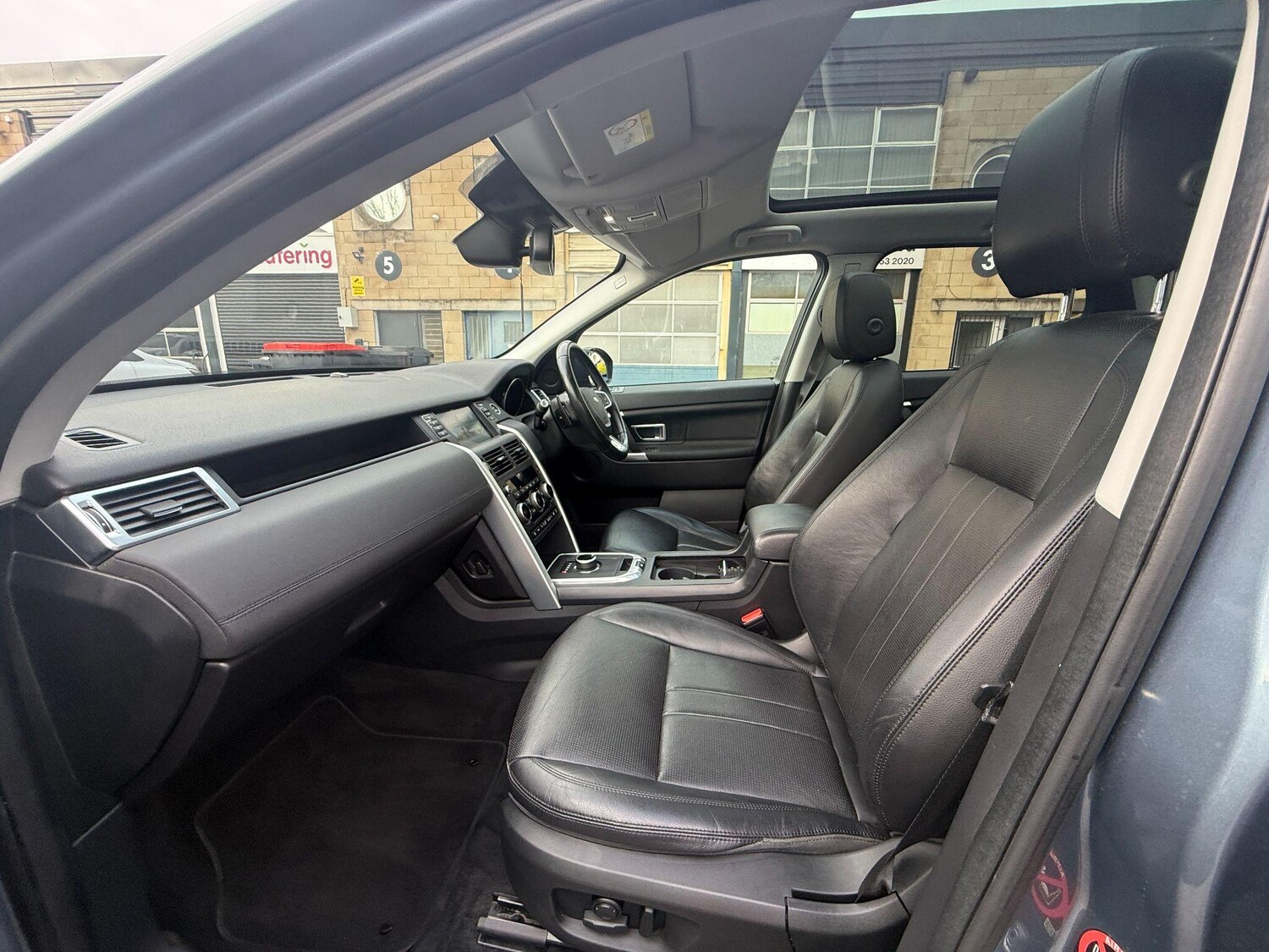 Used Land Rover Discovery Sport 2018 for sale - 76765132: Photo 55