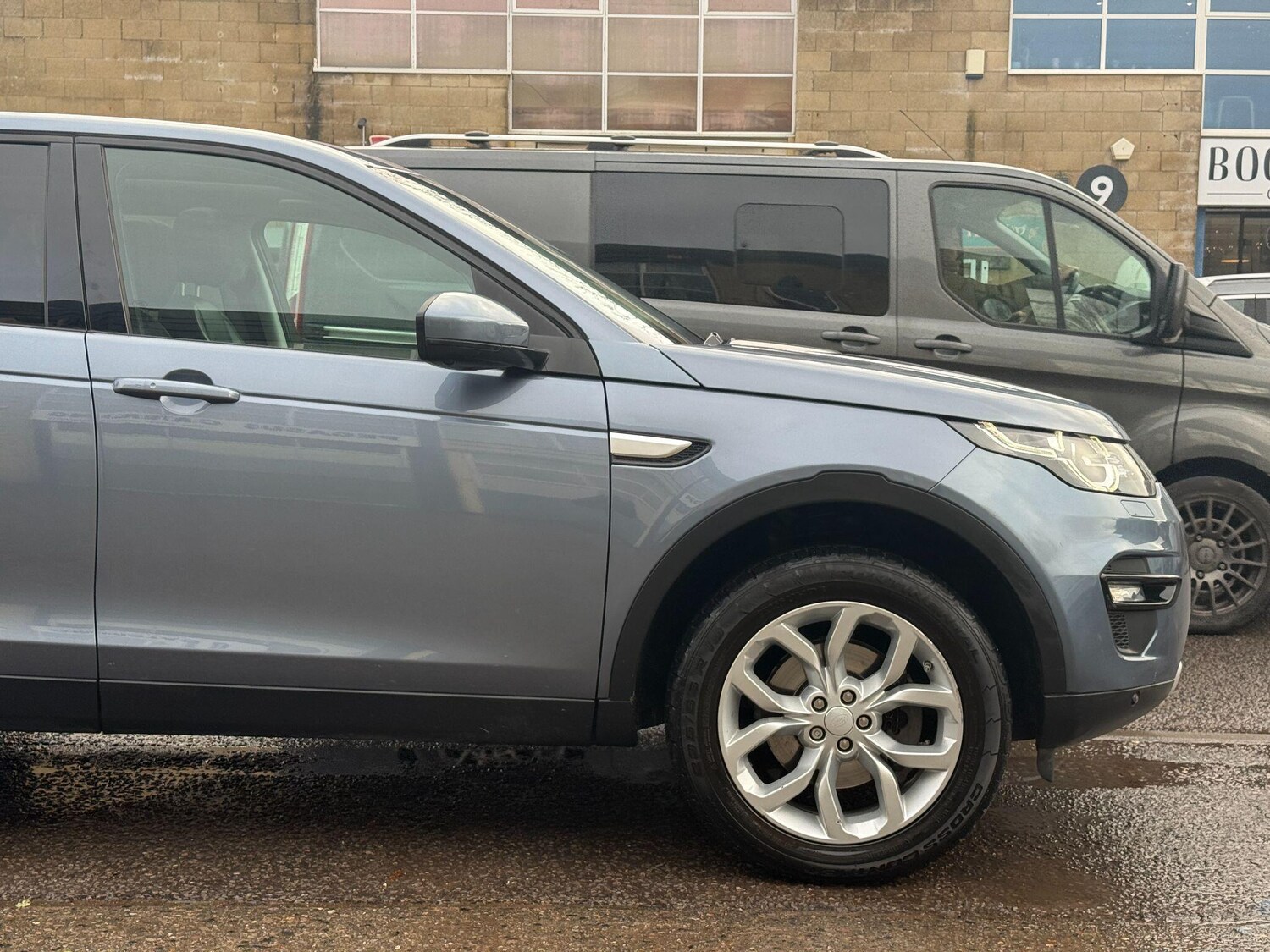 Used Land Rover Discovery Sport 2018 for sale - 76765132: Photo 57