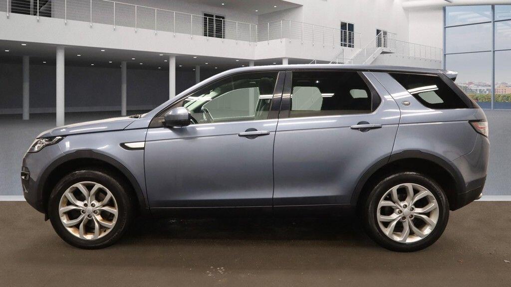 Used Land Rover Discovery Sport 2018 for sale - 76765132: Photo 9