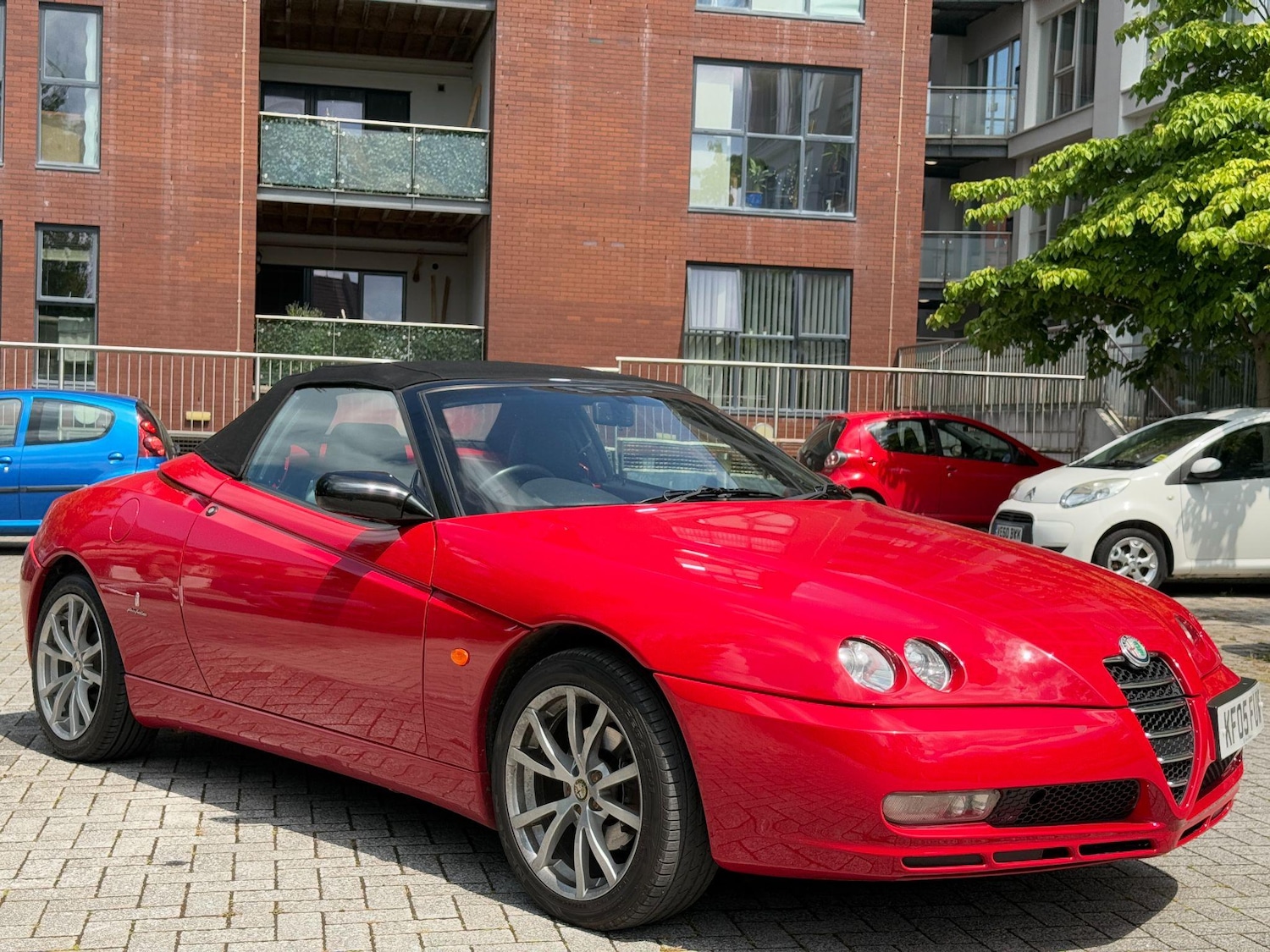 Used Alfa Romeo Spider 2005 for sale - 76152601: Photo 10