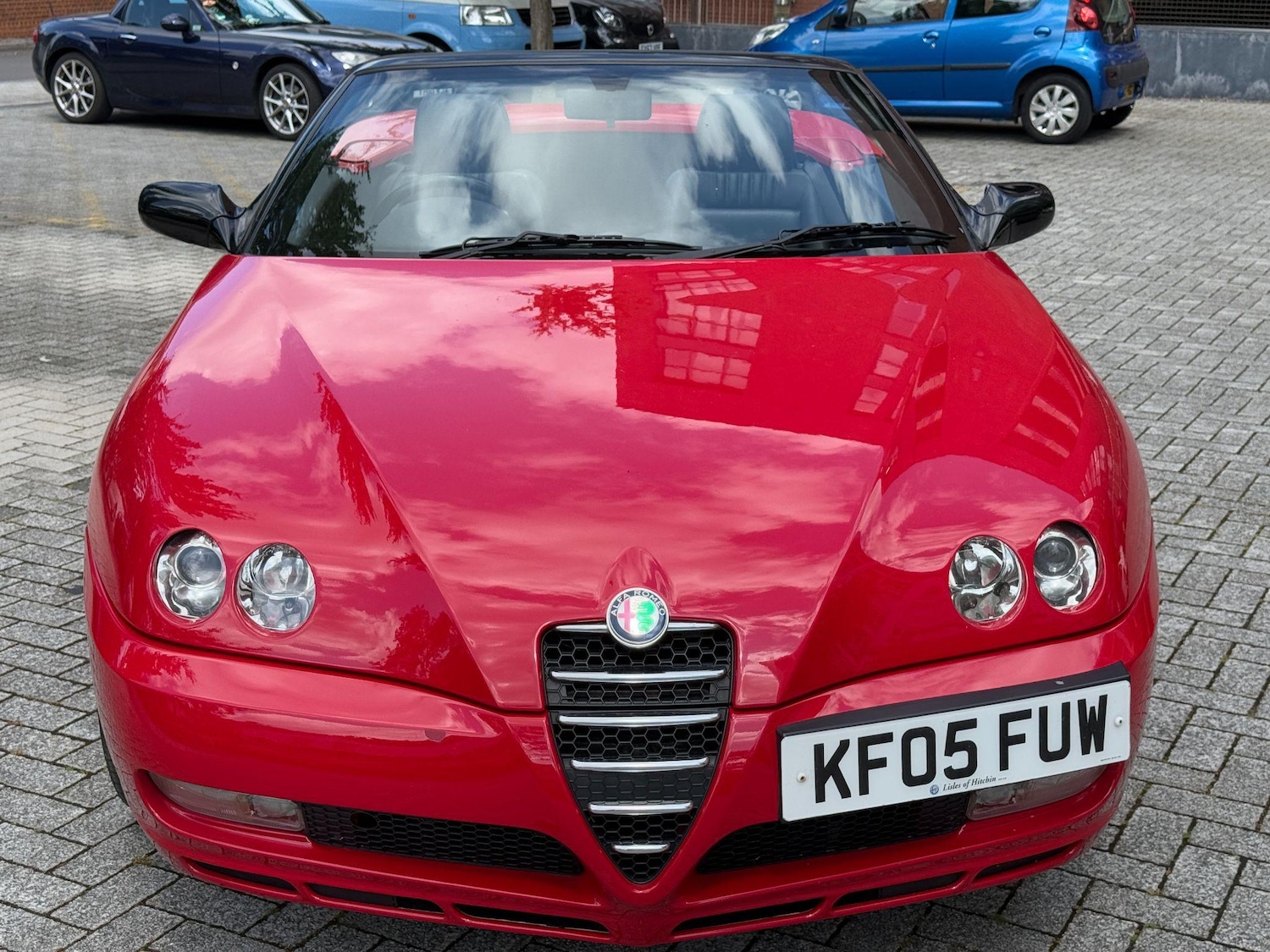 Used Alfa Romeo Spider 2005 for sale - 76152601: Photo 2