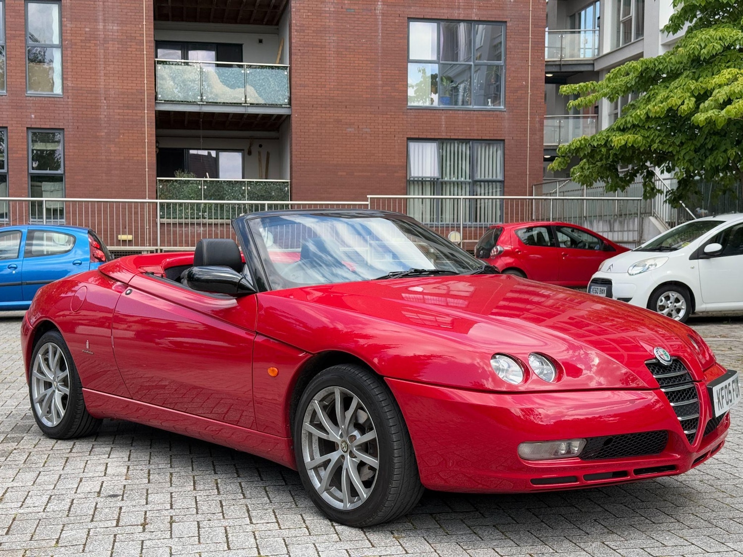 Used Alfa Romeo Spider 2005 for sale - 76152601: Photo 6