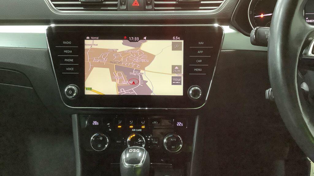 Used Skoda Superb 2017 for sale - 76743173: Photo 2