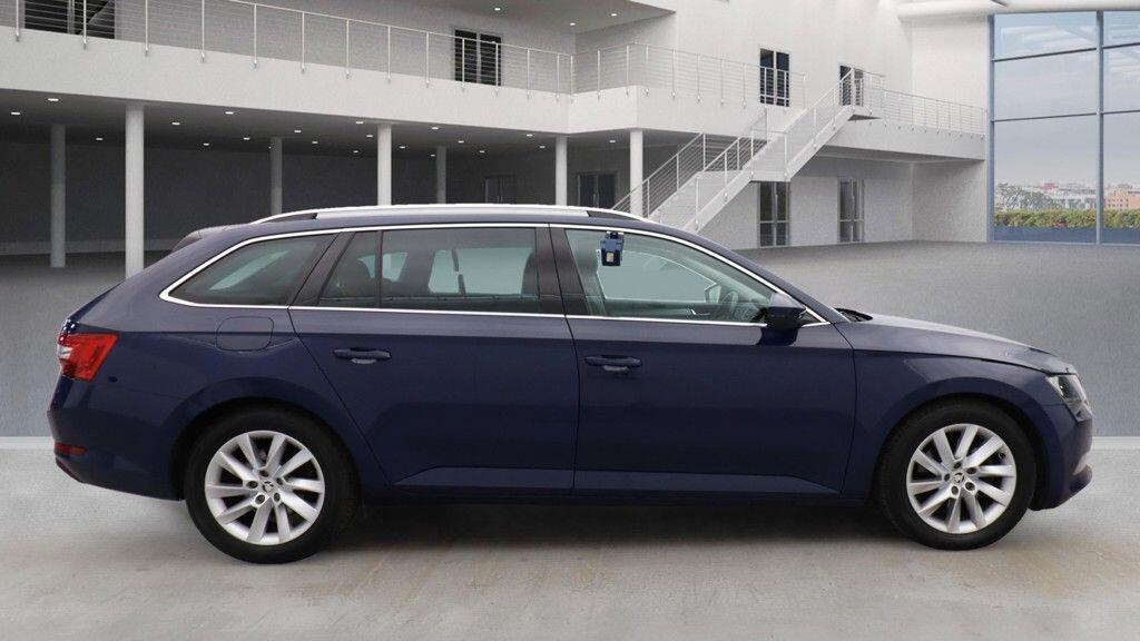 Used Skoda Superb 2017 for sale - 76743173: Photo 8