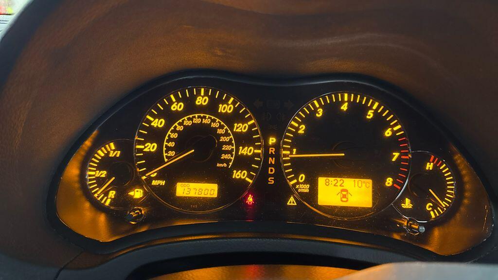 Used Toyota Avensis 2006 for sale - 76952935: Photo 2