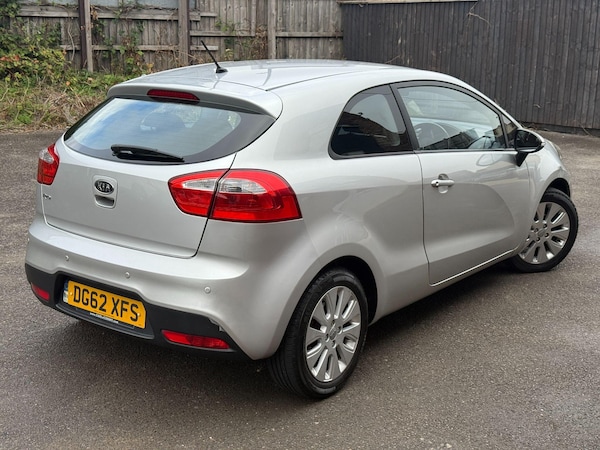 Used Kia Rio 2012 for sale - 76259360: Photo 32