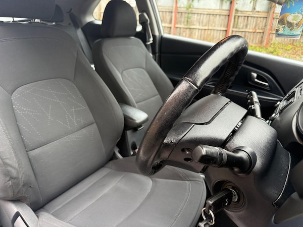 Used Kia Rio 2012 for sale - 76259360: Photo 52
