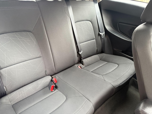 Used Kia Rio 2012 for sale - 76259360: Photo 53