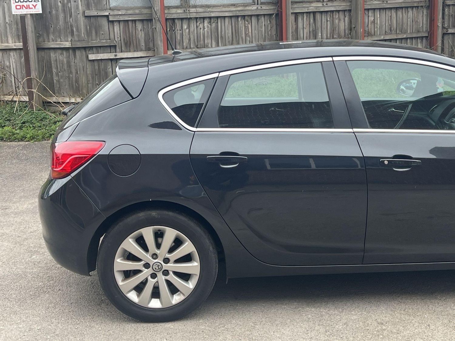 Used Vauxhall Astra for sale - 77784506: Photo 27