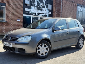 Used Volkswagen Golf 2005 for sale - 78230999: Photo